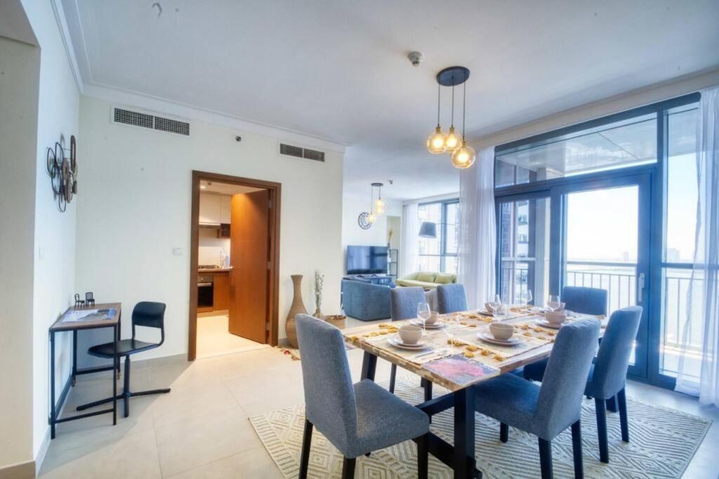 Creek Harbour - Beautiful 3br + Maids *