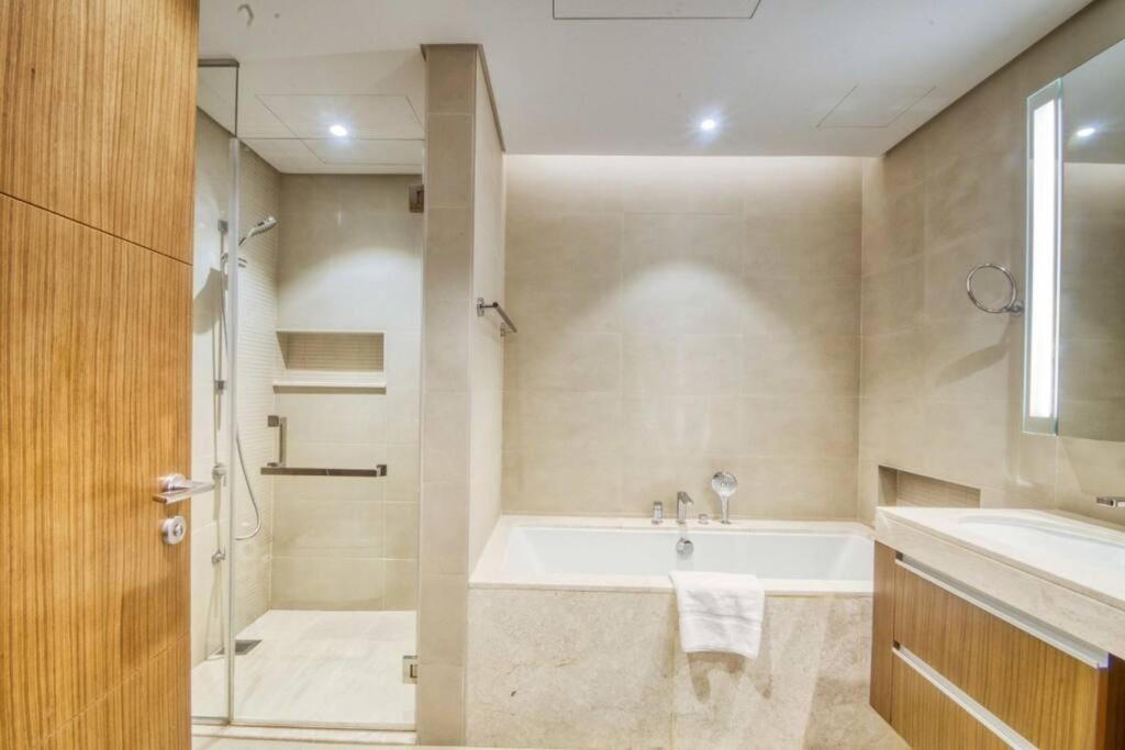 Creek Harbour - Beautiful 3br + Maids Dubai