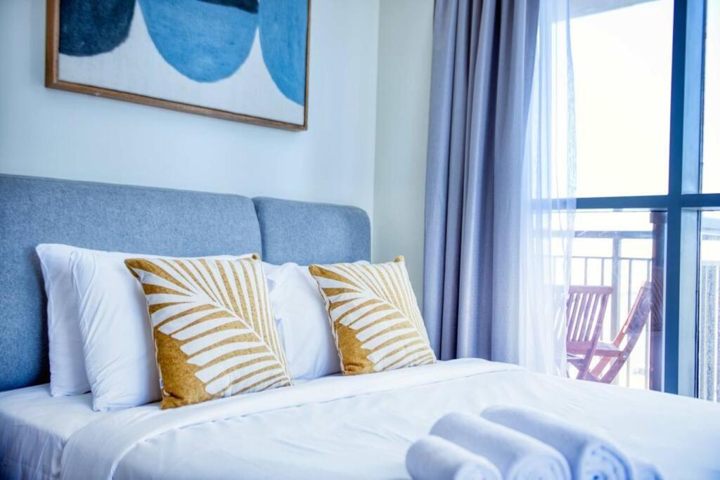Creek Harbour - Beautiful 3br + Maids Apartment Dubai
